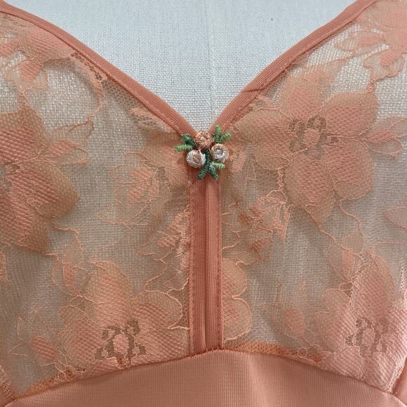 Vintage 60s Huber Romantic Pinup Peach Soft Nylon Lacy Full Slip Dress Size S/M - Picture 5 of 14